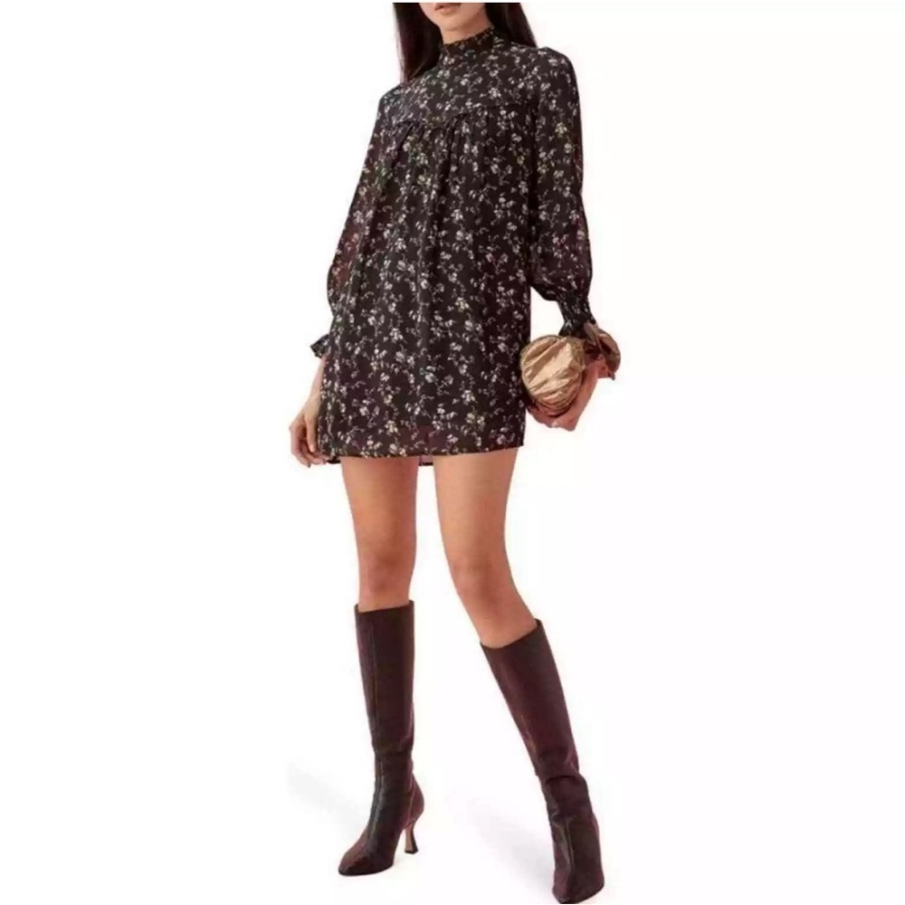 NWT. Reformation Jourdan Floral Print Long Sleeve Mini Dress in Black Size XS